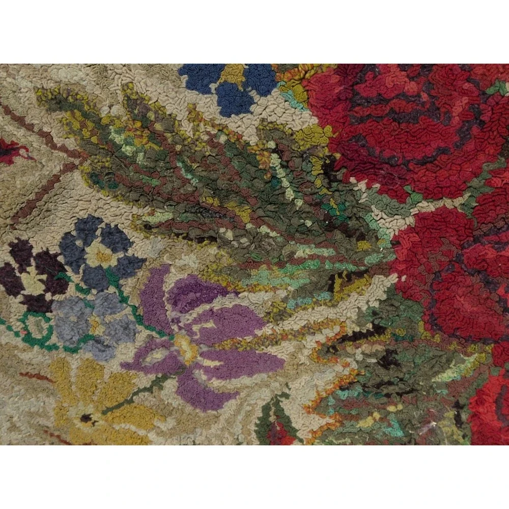 VTG Antique Hooked Rug Large 76